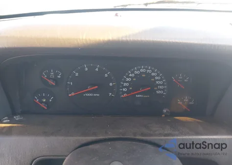 2001 Jeep Grand Cherokee Laredo из США, поврежденный, VIN 1J4GW48N31C556091